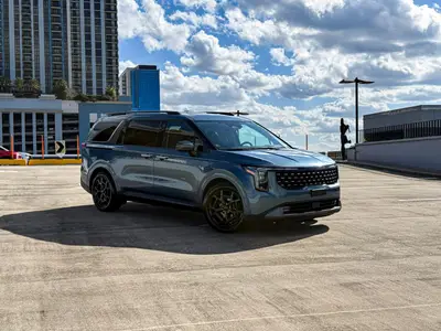 2025 KIA Carnival
