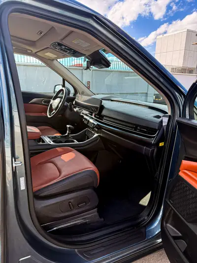 2025 KIA Carnival