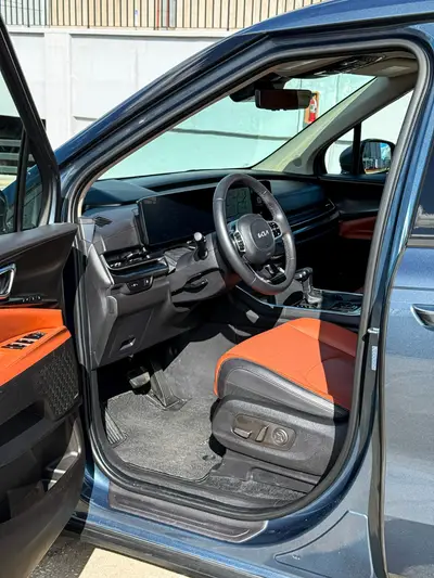 2025 KIA Carnival