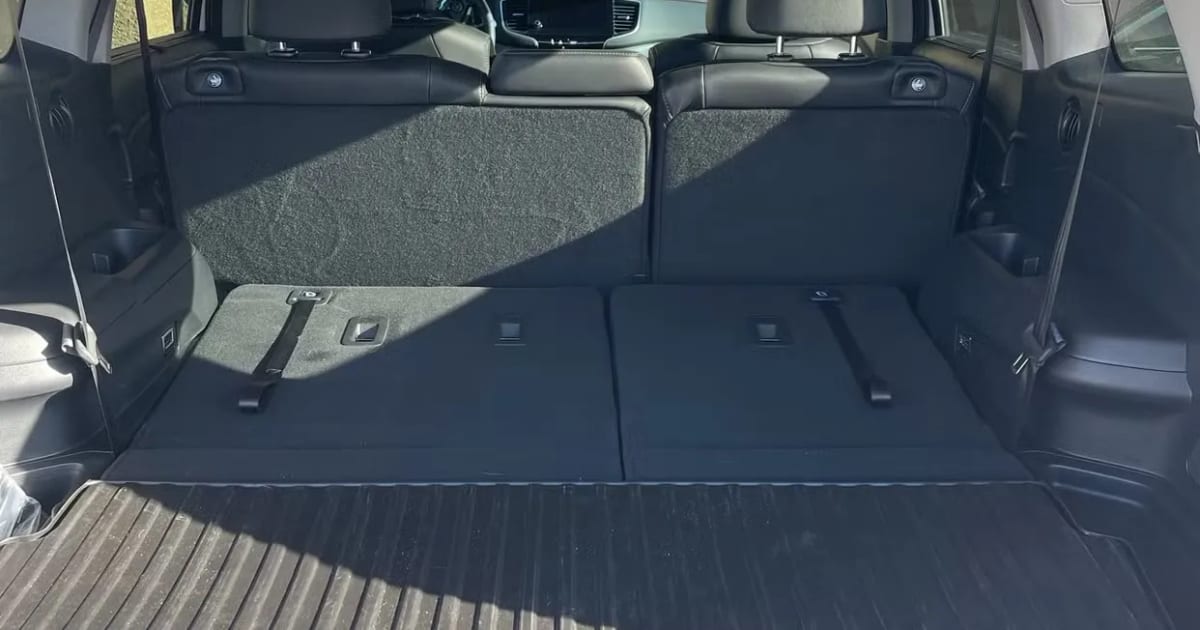 White 2022 Honda Pilot, a rental car in Phoenix