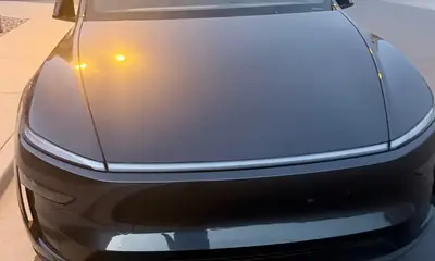 2026 Tesla Model Y Premium (Grey)
