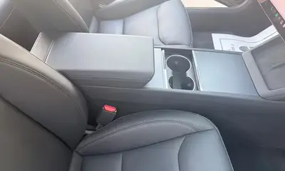 2026 Tesla Model 3 Premium (Black)