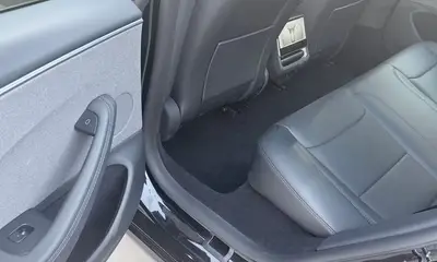 2026 Tesla Model 3 Premium (Black)