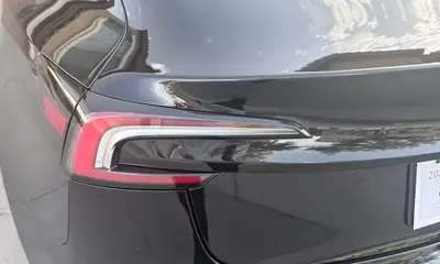 2026 Tesla Model 3 Premium (Black)