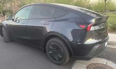 2026 Tesla Model Y Gray