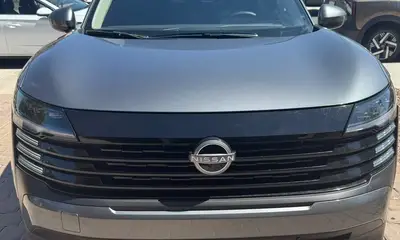 2025 Nissan Kicks Gray