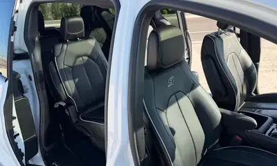 2023 Chrysler Pacifica