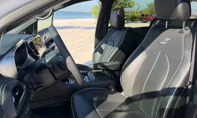 2023 Chrysler Pacifica